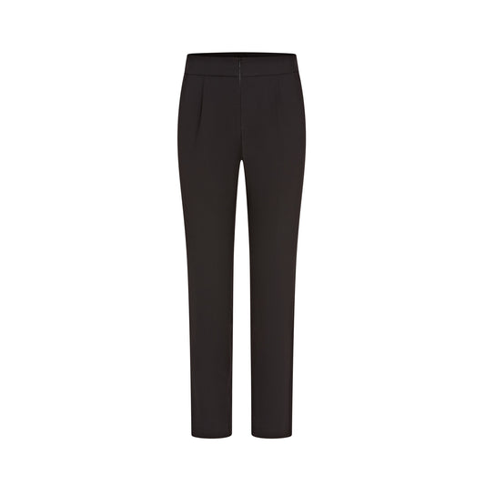 Ila - Black - 10  - 30"