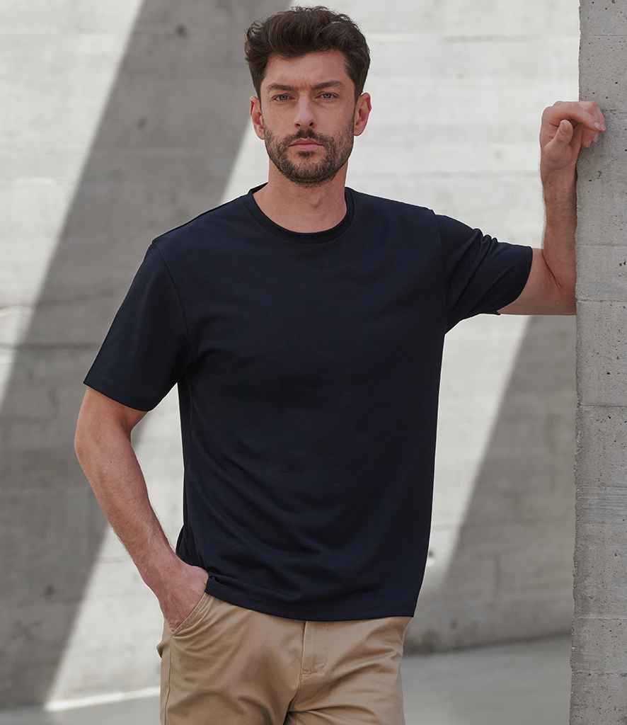 H075 Black Model
