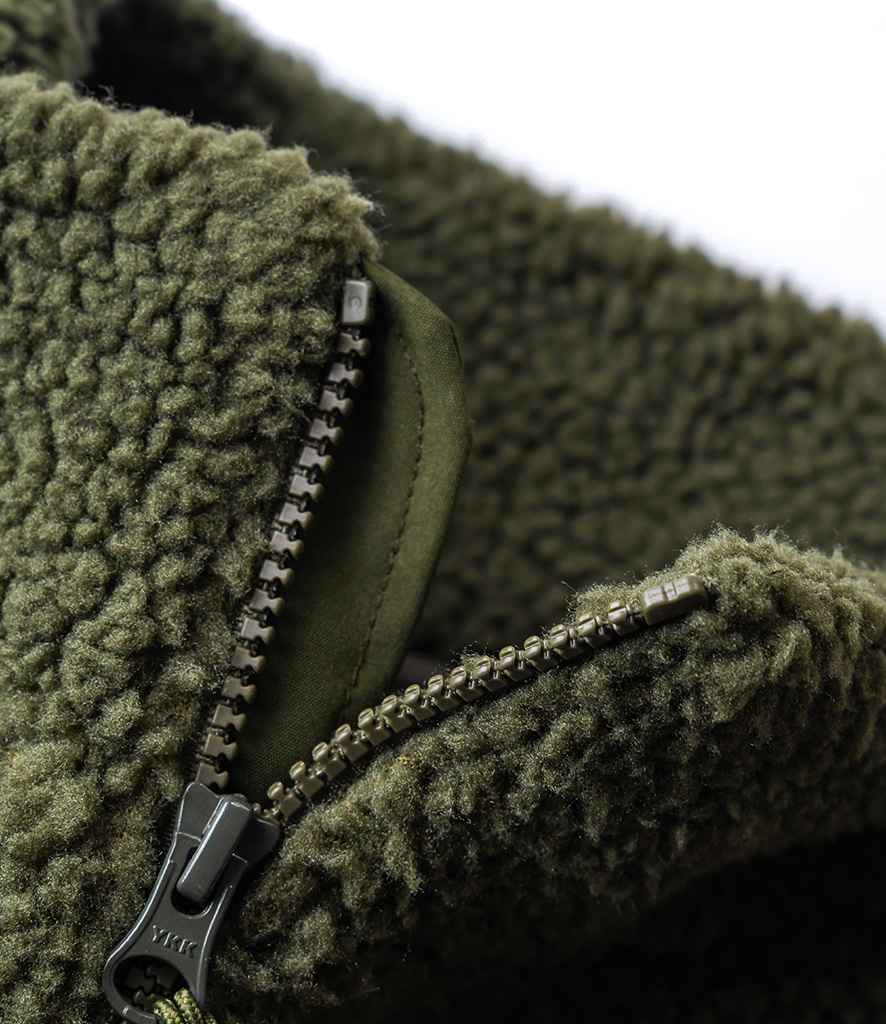 RV301 Olive Green Detail