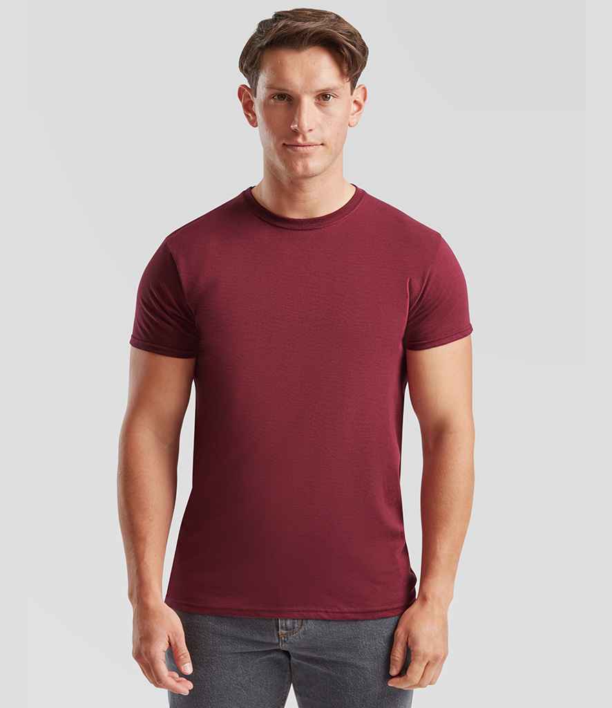 Fruit of the Loom Iconic 150 T-Shirt | Burgundy